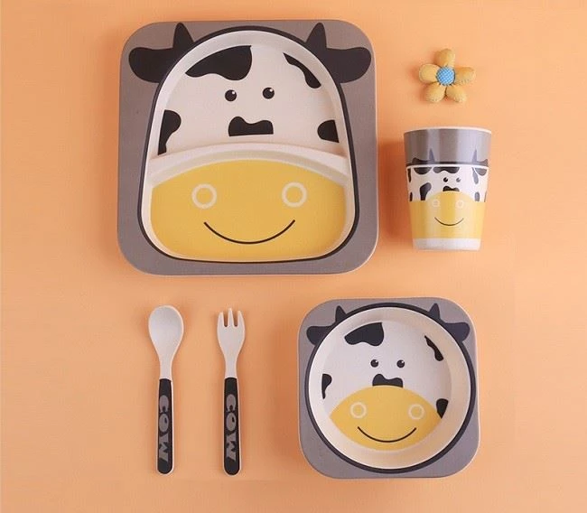 Lovely Kids Dinnerware Set For Meal